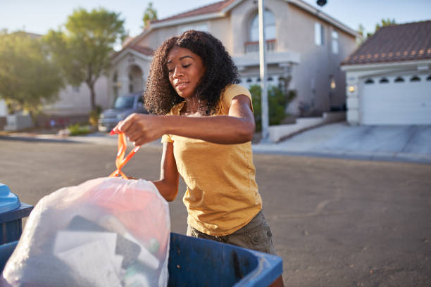 Best Construction Debris Removal  in Nicholson, MS